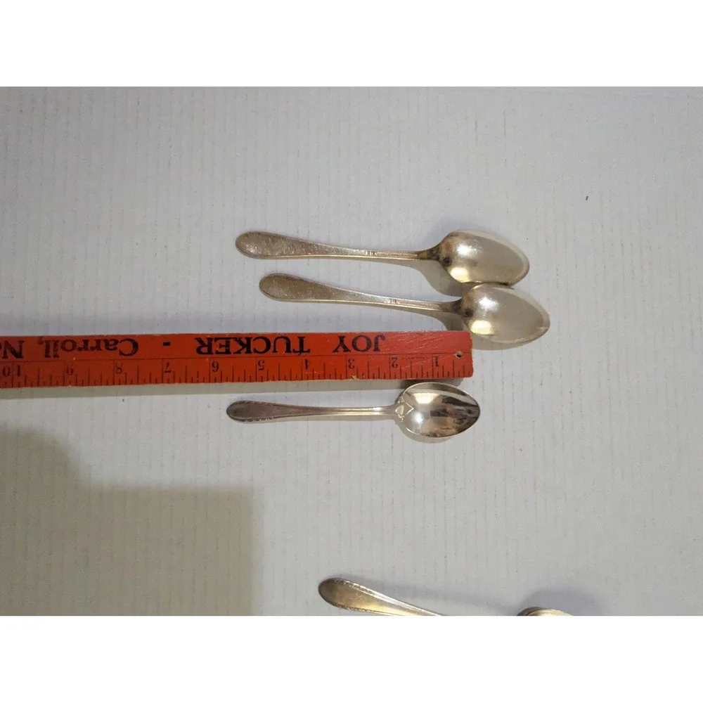 Holmes‎ & Edwards May Queen Silverplate 3 tablespoons 7